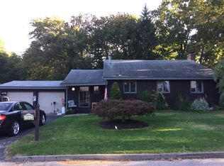 144 Stillwater Dr, Warwick, RI 02889