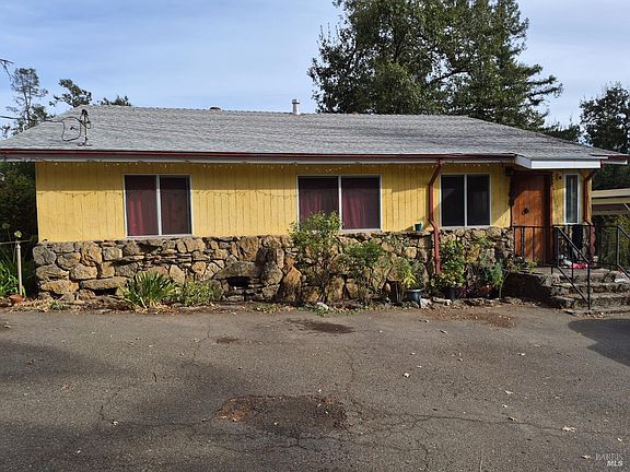 2nd image of 506 White Cottage Road N