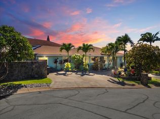 6 Coral Pl, Lahaina, HI 96761