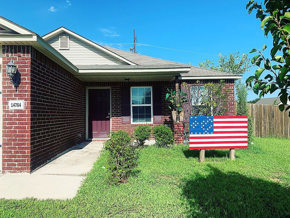 1st image of 14764 S Fern Pl