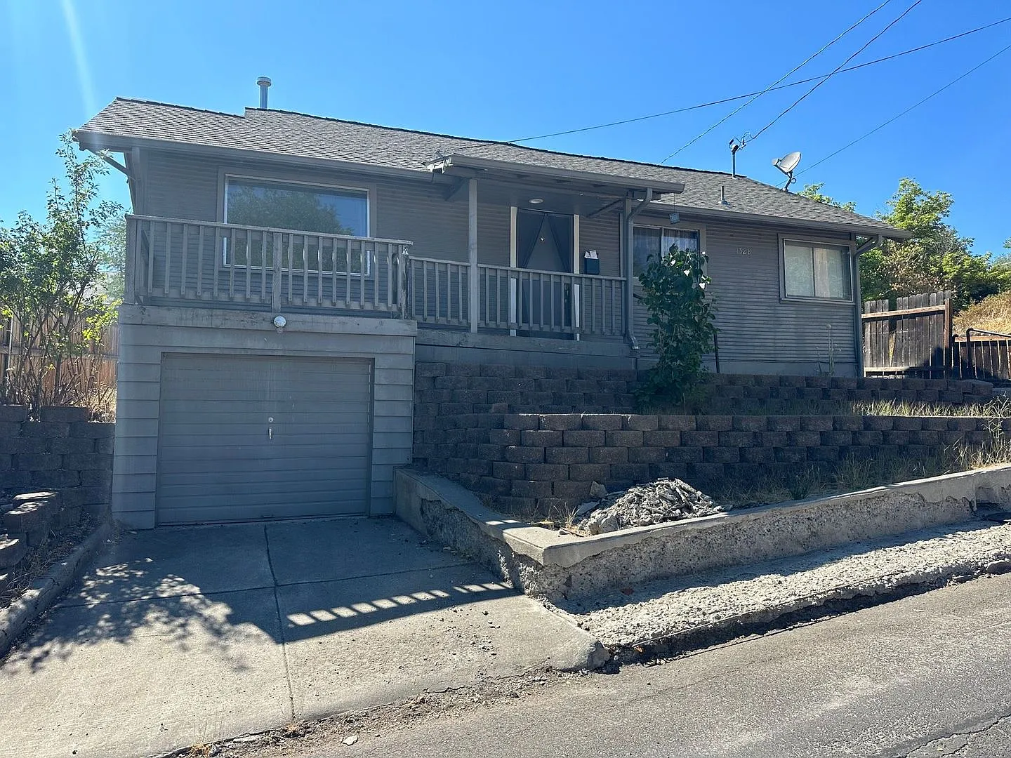 1528 Wilford Ave — Photo 1