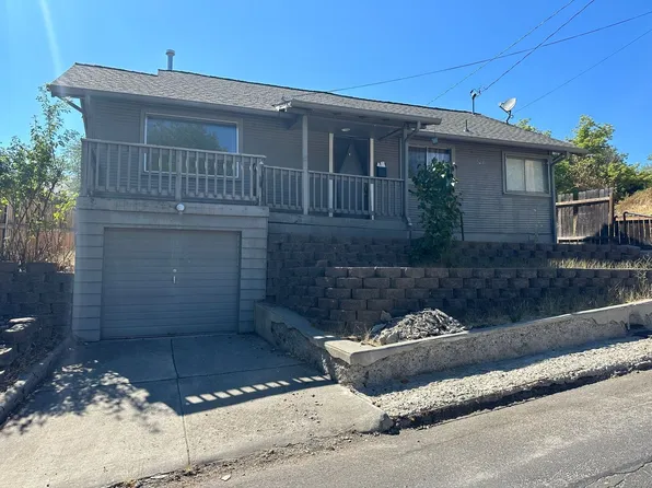 1528 Wilford Ave, Klamath Falls, OR 97601