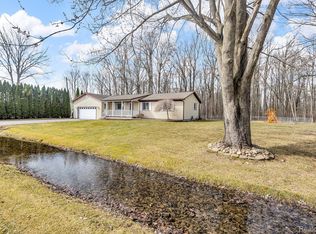 5354 Smiths Creek Rd, Kimball, MI 48074