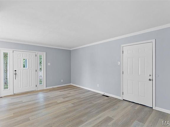 5th image of 1468 Elmridge Pl
