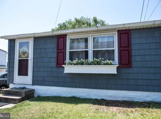 23 Alfred Ave, Hamilton, NJ 08610