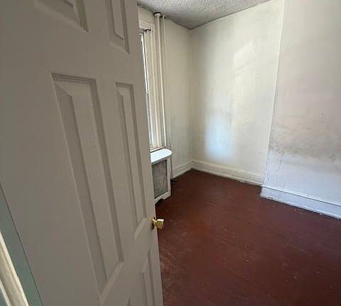2nd image of 5147 Ranstead St