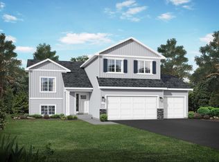 1518 Raccoon Ln, New Richmond, WI 54017