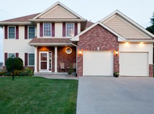 3502 Delta Queen Cir, Muscatine, IA 52761