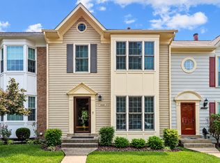 5250 Stoney Branch Ct, Centreville, VA 20120