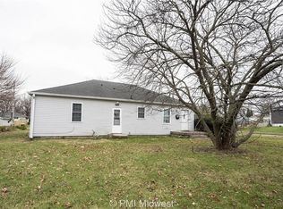 105 S 9th Ave, Beech Grove, IN 46107