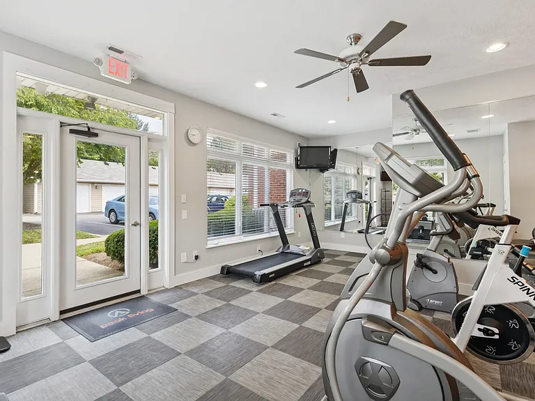 Aspenwood Apartments — Photo 18