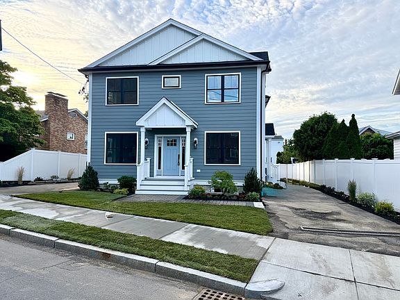 3rd image of 197 Lexington St #197