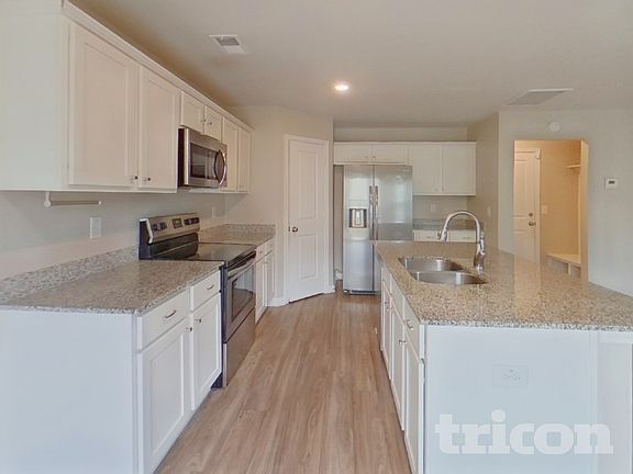5th image of 224 Wannamaker Way