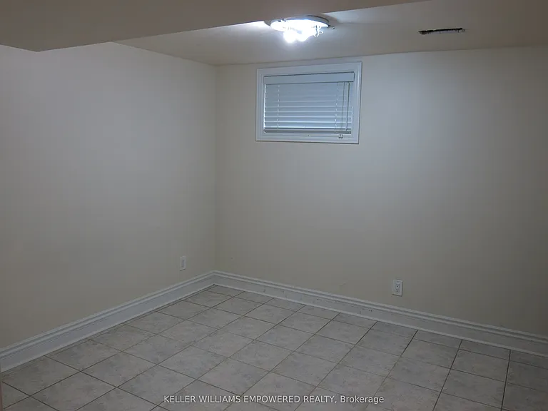 69 Whitley Ave — Photo 8