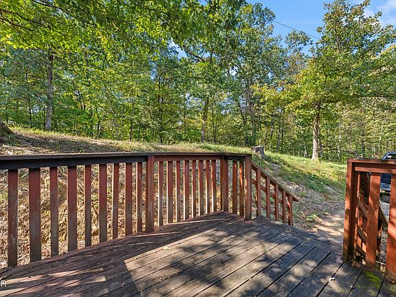3rd image of 446 Red Bud Ln