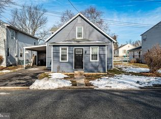 1342 Cherry St, Upper Chichester, PA 19061