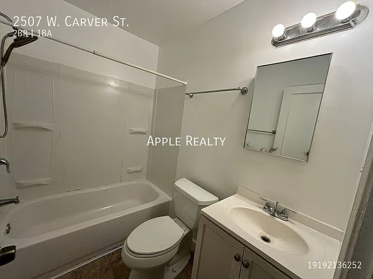 2507 W Carver St — Photo 10