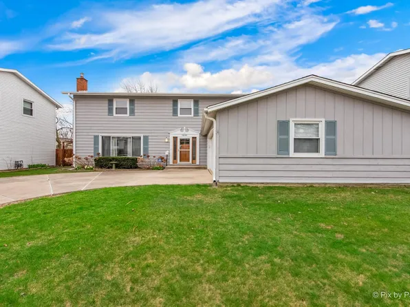 1809 W Locust Ln, Mount Prospect, IL 60056