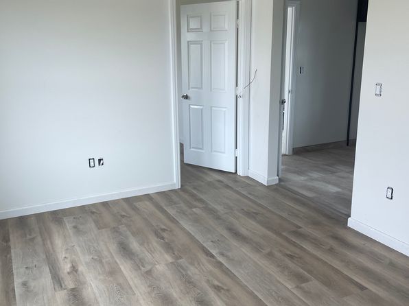 524-528 Ponoma St #526