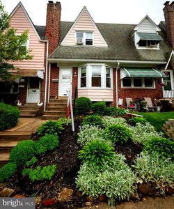 125 N Cedar Ln, Upper Darby, PA, 19082