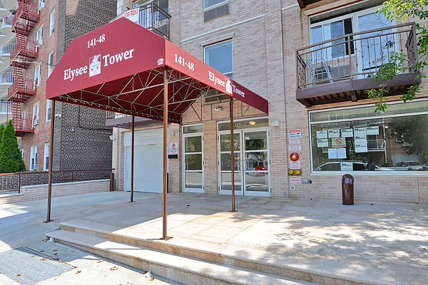 Rented by Peter Ashe | media 11