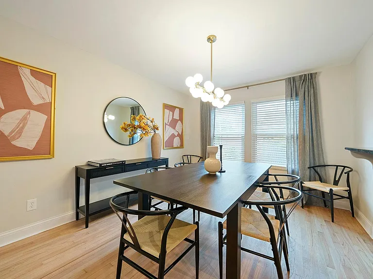 344 W 4th Ave — Photo 4