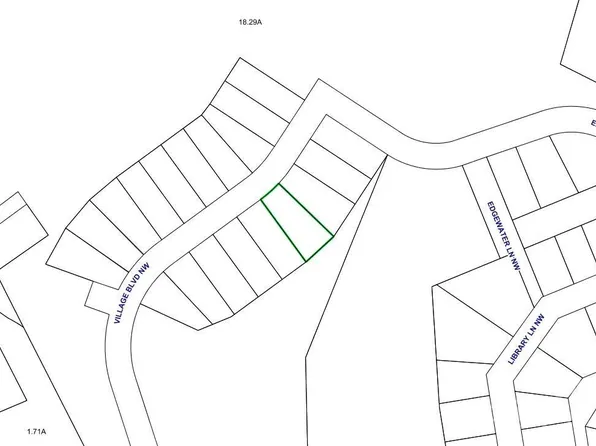 4136 Village Blvd NW #96, Conover, NC 28613