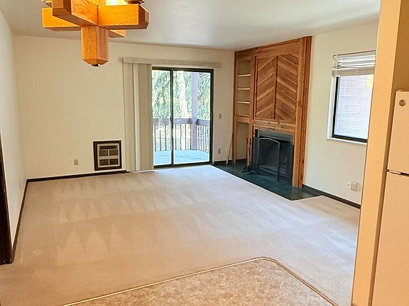 3rd image of 2025 Canyons Resort Dr APT O4