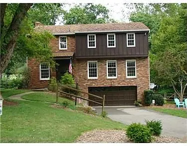 217 Carriage Ln photo 1
