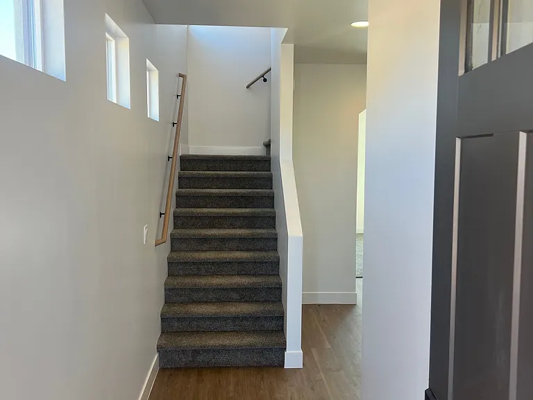 1817 Livy Ln — Photo 2