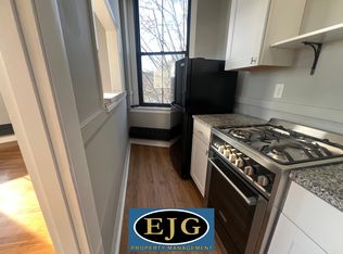 1 Central Sq #303, Keene, NH 03431