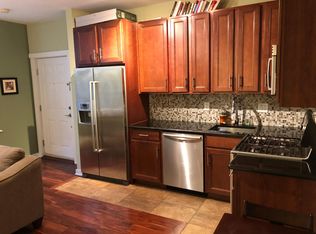 719 Walnut St #100, Philadelphia, PA 19106