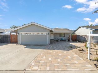 904 Irish Ct, Gilroy, CA 95020