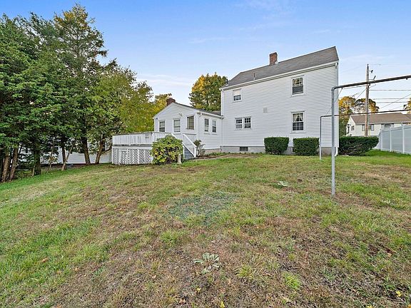 3rd image of 50 Lyons St