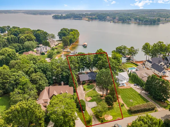 21534 Lake Point Ln, Cornelius, NC 28031