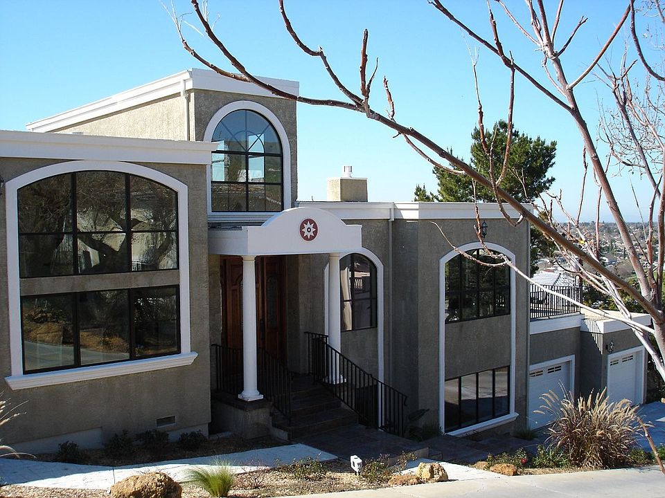 1st image of 3460 Loes Way