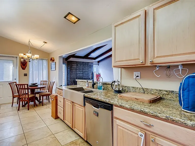 5389 Redding Rd — Photo 8