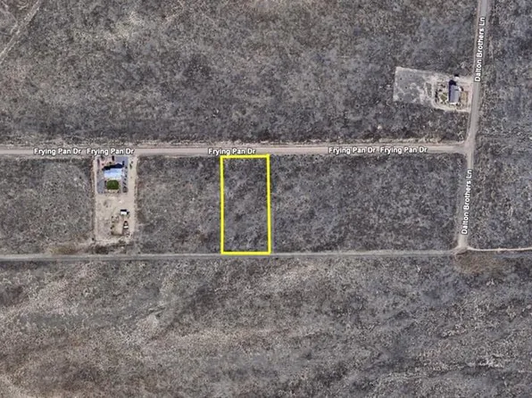 1934 E Frying Pan Dr, Pueblo West, CO 81007