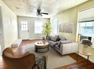 4706 Siegel St #2B, Houston, TX 77009