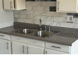 1209 W 87th St APT 4, Los Angeles, CA 90044