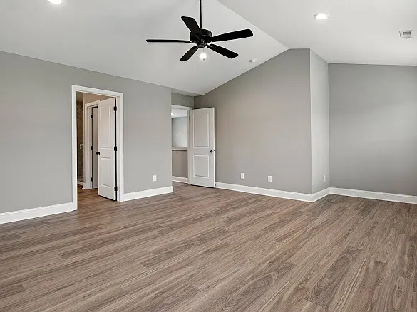 9024 Kirkhaven Ln — Photo 32