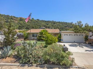 74 W Catalina Dr, Oak View, CA 93022