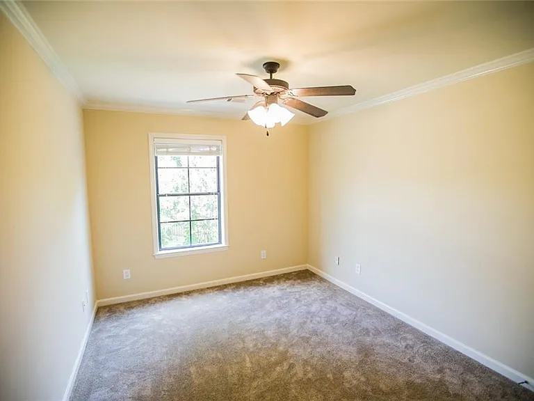 1951 Stephanie Ct #NA — Photo 8