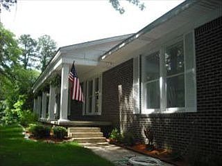 2nd image of 1143 Edinburgh Dr