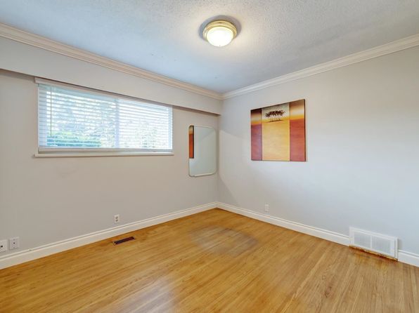 3 bedroom rental in Delta — photo 11