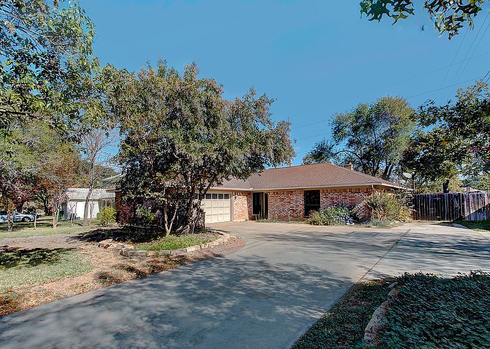 1st image of 1603 Wood Rock Dr