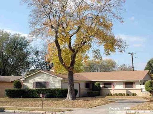 1st image of 4319 BLOOMDALE DR