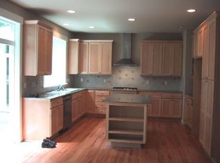 3005 126th Ave NE, Bellevue, WA 98005