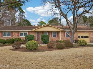 3933 Sweetbriar Road, Wilmington, NC 28403