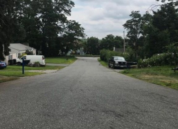 5th image of 14 Stanley Ave